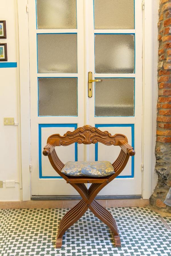 Via Mazzini - Francamaria Rooms Вернацца Экстерьер фото